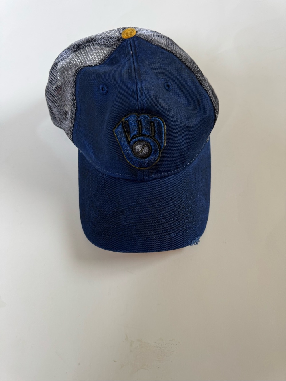 Milwaukee Brewers 9Twenty Trucker Hat - New